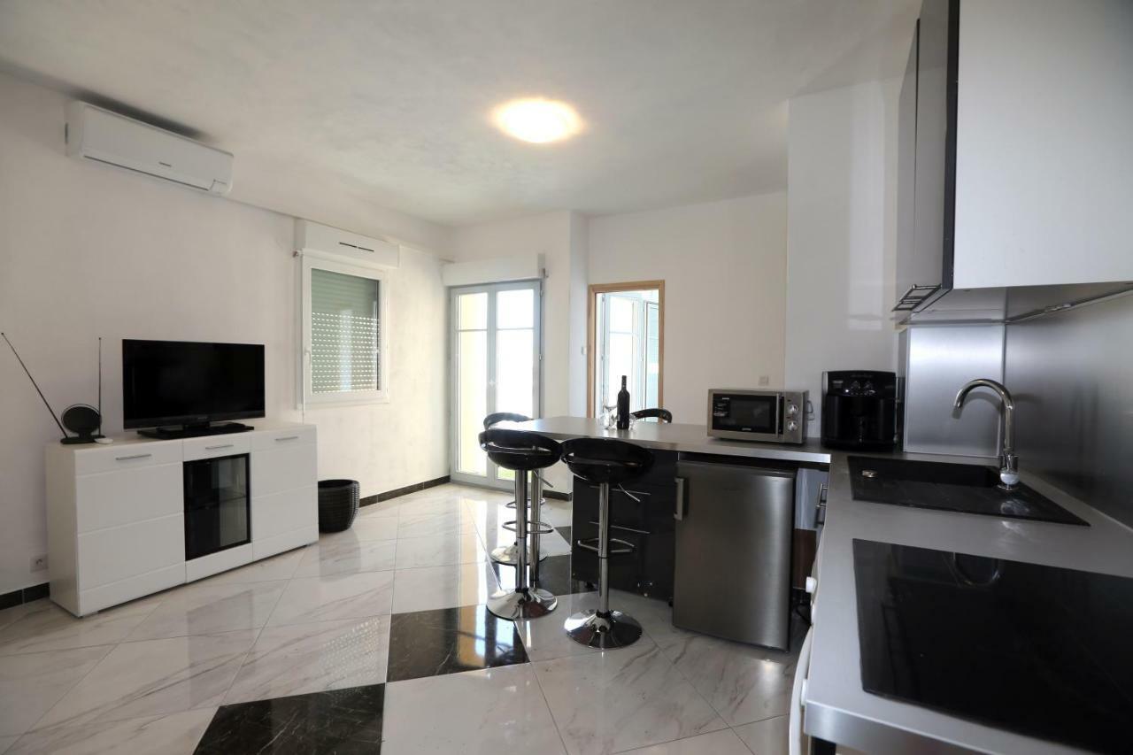 Apartmani Ivan V Relax 沃迪切 外观 照片