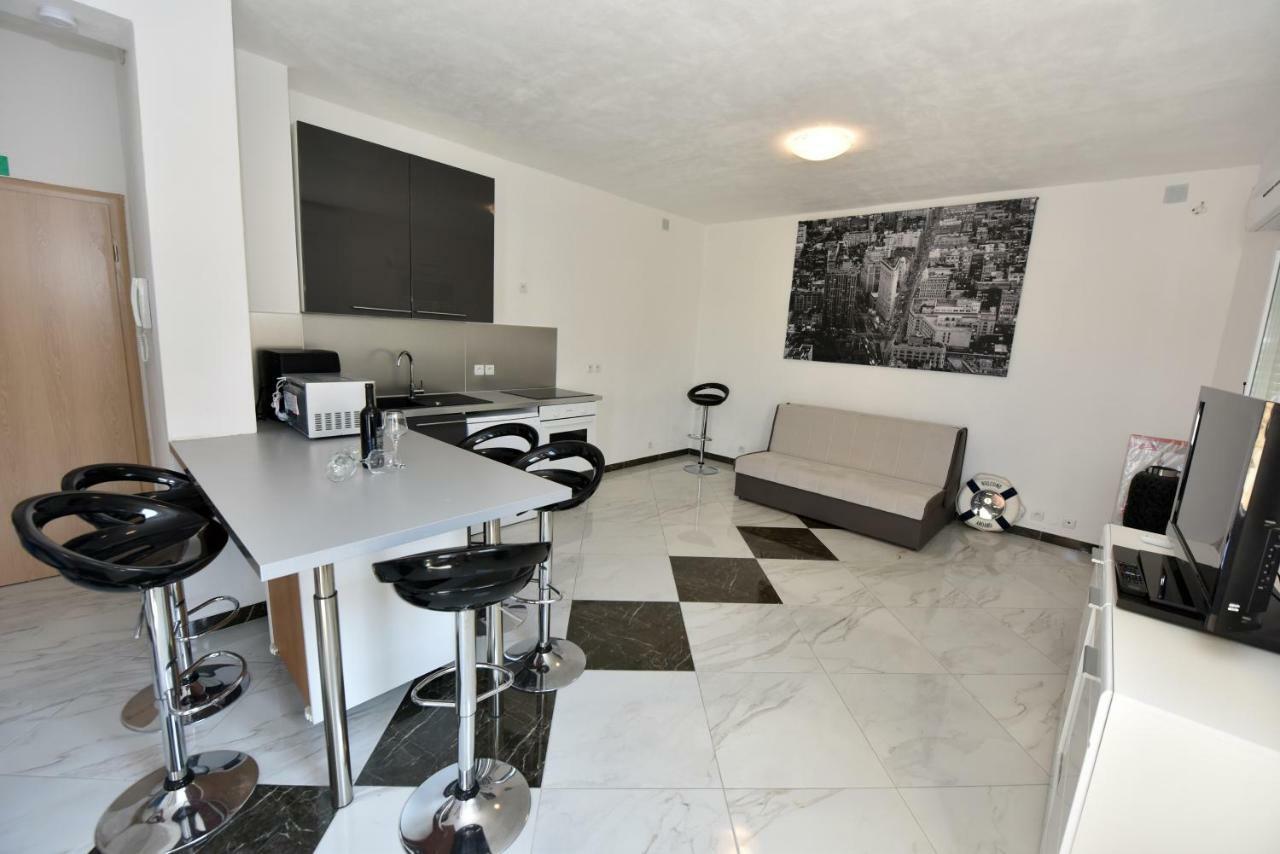Apartmani Ivan V Relax 沃迪切 外观 照片