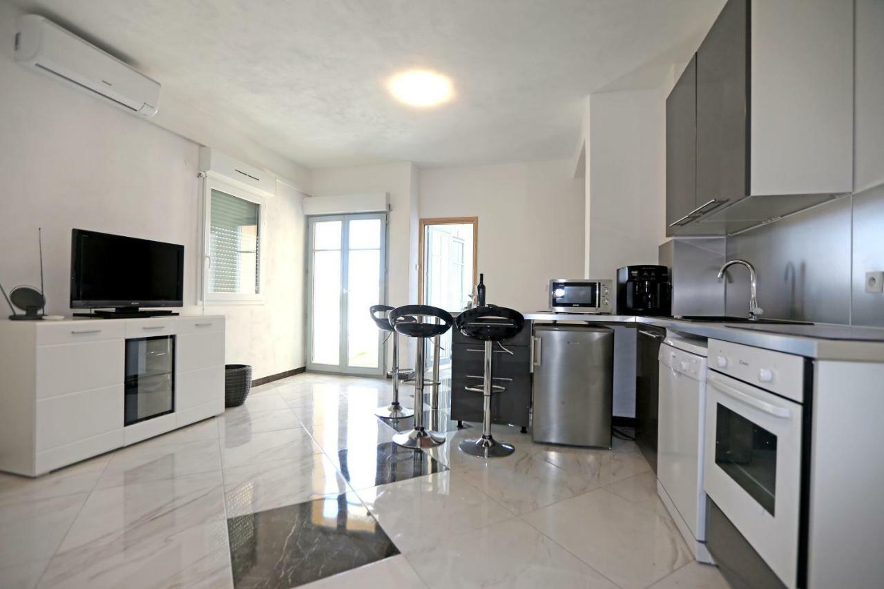 Apartmani Ivan V Relax 沃迪切 外观 照片
